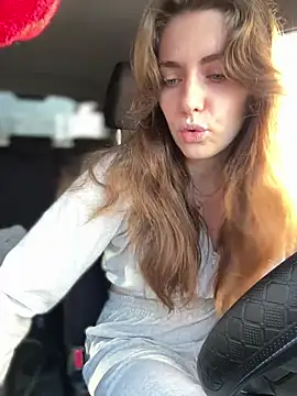 MariiD online show from 03-27-26, 07:06