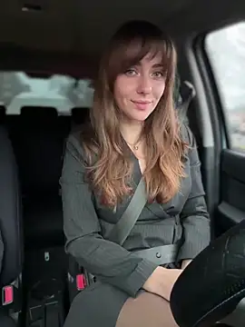 Snapshot of MariiD chatting on 12-02-25, 07:10 MariiD online show from 12-02-25, 07:10