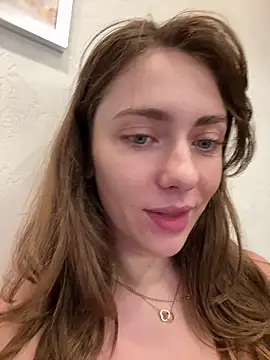 Snapshot of MariiD chatting on 11-07-25, 09:14 MariiD online show from 11-07-25, 09:14