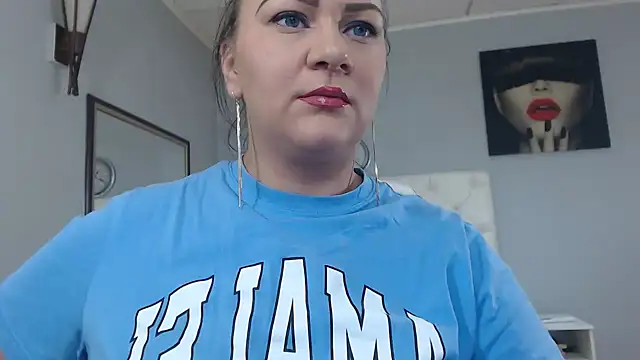 ClaraJoyFG online show from 03-20-25, 08:40