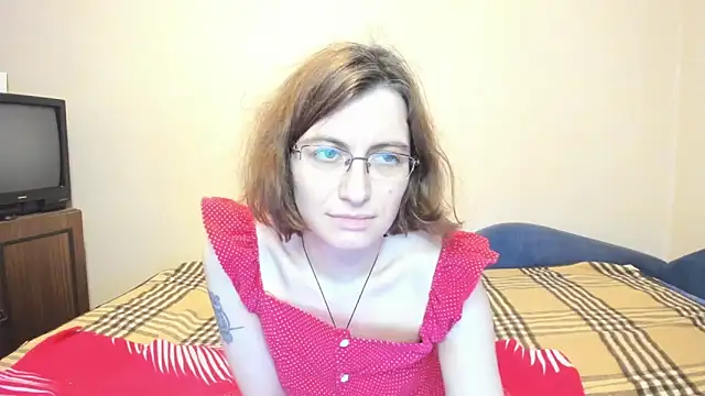 Snapshot of MarilynDream chatting on 02-01-25, 06:19 MarilynDream online show from 02-01-25, 06:19