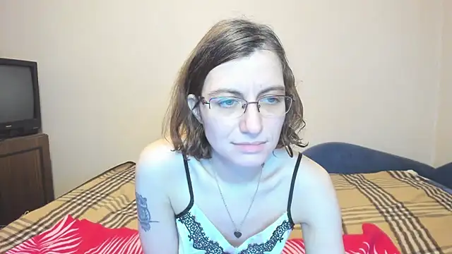 Snapshot of MarilynDream chatting on 02-15-25, 08:45 MarilynDream online show from 02-15-25, 08:45