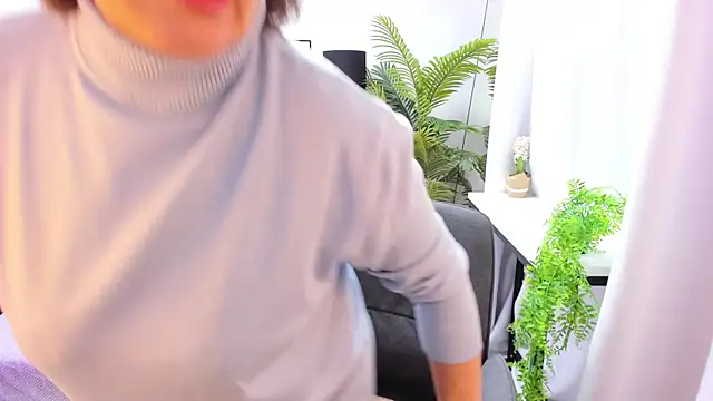 EvelynJoyful online show from 11-05-25, 05:10