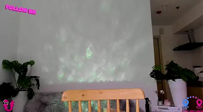 hottycrishina online show from 02-20-25, 02:29