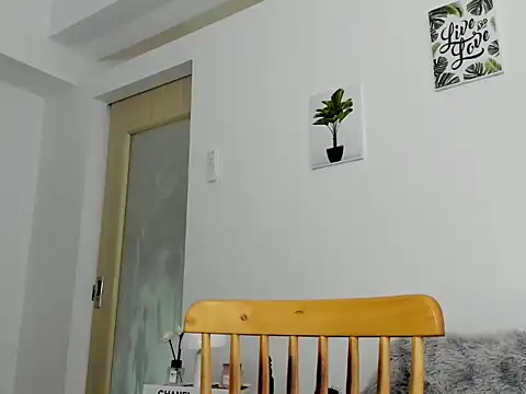 hottycrishina online show from 09-10-25, 05:17