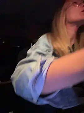 AnastasiaAniess online show from 10-31-25, 09:43