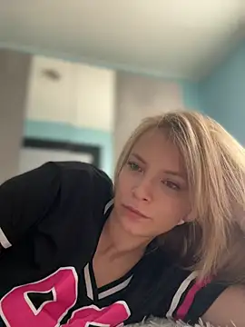 AnastasiaAniess online show from 03-17-26, 10:29