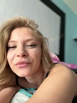 Snapshot of AnastasiaAniess chatting on 03-13-25, 03:17 AnastasiaAniess online show from 03-13-25, 03:17