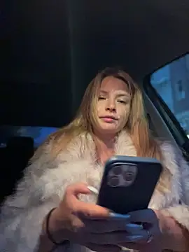 AnastasiaAniess online show from 04-13-26, 06:12