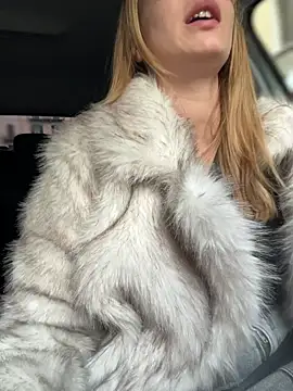 AnastasiaAniess online show from 04-01-26, 05:10