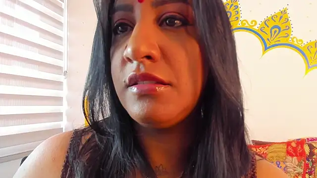 LadyNahir online show from 11-06-25, 10:14