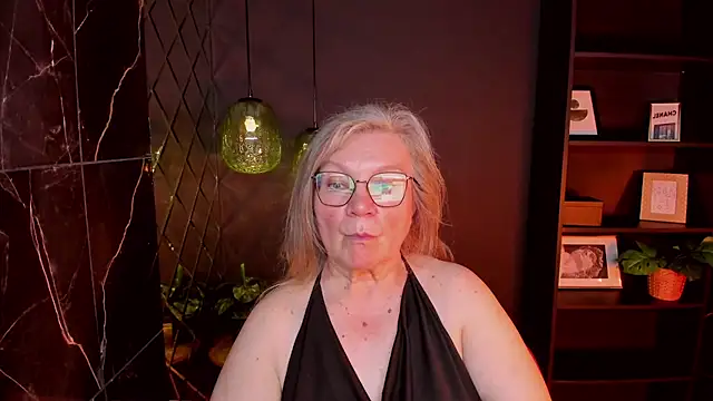 Snapshot of NataliMellow chatting on 06-23-26, 01:20 NataliMellow online show from 06-23-26, 01:20