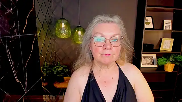 Snapshot of NataliMellow chatting on 07-13-26, 01:21 NataliMellow online show from 07-13-26, 01:21