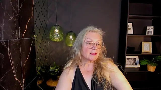 Snapshot of NataliMellow chatting on 07-23-26, 05:53 NataliMellow online show from 07-23-26, 05:53