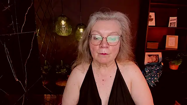 Snapshot of NataliMellow chatting on 06-15-26, 01:00 NataliMellow online show from 06-15-26, 01:00