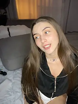 Snapshot of so_cutes chatting on 02-21-25, 11:01 so cutes online show from 02-21-25, 11:01