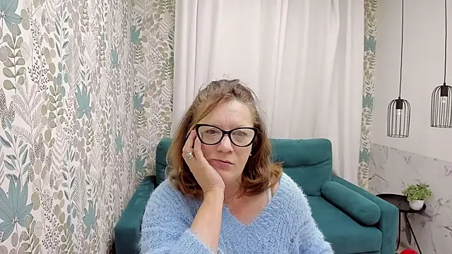 LeaPure online show from 10-18-25, 05:09