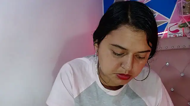 violetaass online show from 02-05-26, 11:55