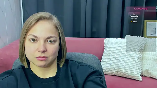 Snapshot of TataArdent chatting on 02-12-26, 08:19 TataArdent online show from 02-12-26, 08:19