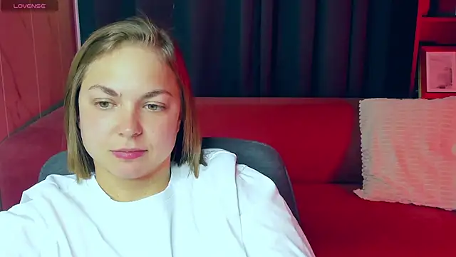 Snapshot of TataArdent chatting on 02-26-26, 08:09 TataArdent online show from 02-26-26, 08:09