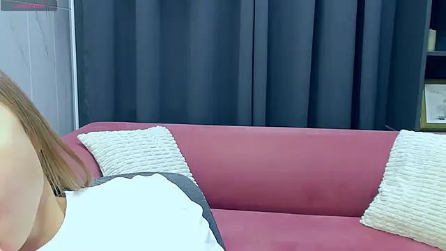 Snapshot of TataArdent chatting on 02-05-26, 08:04 TataArdent online show from 02-05-26, 08:04