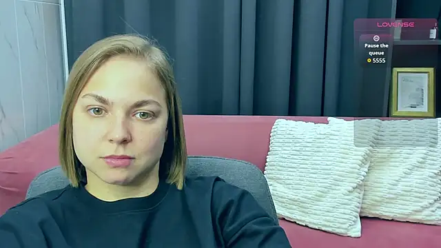 Snapshot of TataArdent chatting on 02-16-26, 08:07 TataArdent online show from 02-16-26, 08:07