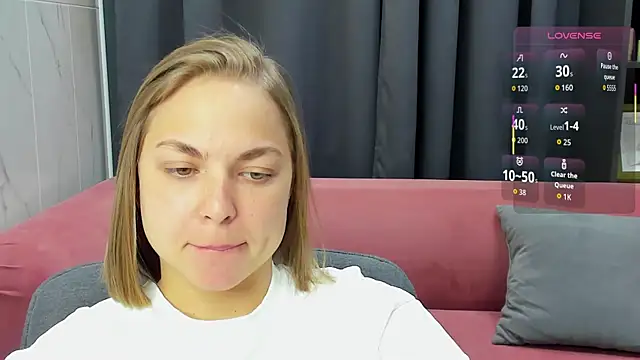 Snapshot of TataArdent chatting on 01-17-26, 08:12 TataArdent online show from 01-17-26, 08:12