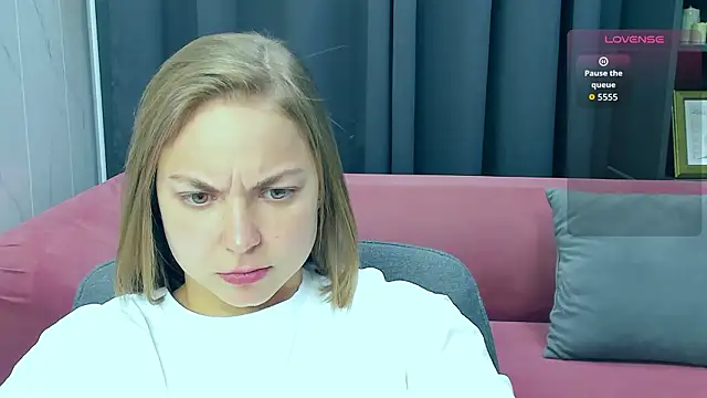 Snapshot of TataArdent chatting on 02-02-26, 08:19 TataArdent online show from 02-02-26, 08:19