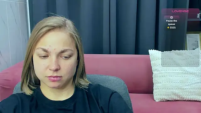 Snapshot of TataArdent chatting on 02-06-26, 08:16 TataArdent online show from 02-06-26, 08:16