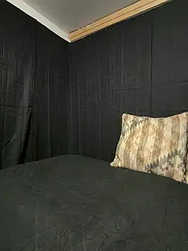 Rakiyahcharms online show from 03-29-26, 06:37