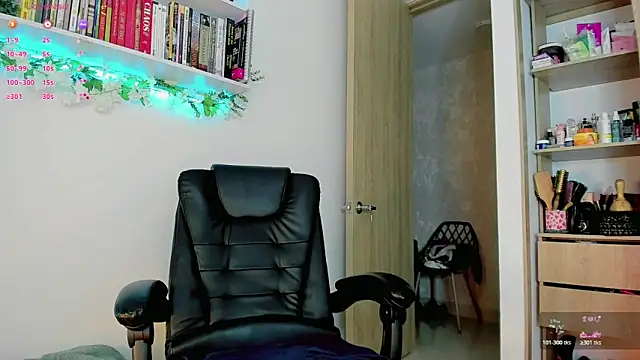 ALLMECANDY online show from 11-10-25, 01:32