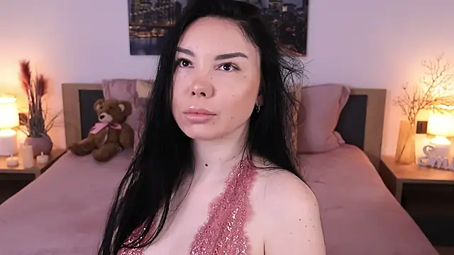 Snapshot of Leila__Sweet chatting on 03-10-25, 06:49 Leila Sweet online show from 03-10-25, 06:49
