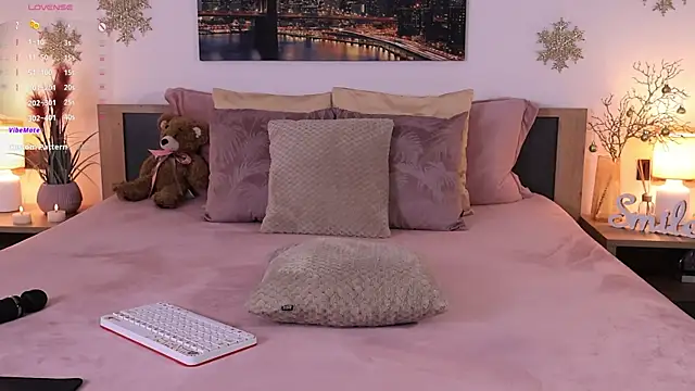 Snapshot of Leila__Sweet chatting on 01-10-25, 09:34 Leila Sweet online show from 01-10-25, 09:34