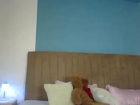 naya86 online show from 12-19-25, 12:29