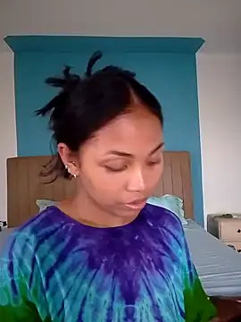 naya86 online show from 11-06-25, 01:37