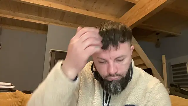 AlphaSparks online show from 12-17-25, 04:06