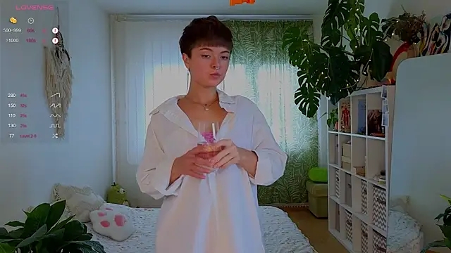 lana sky online show from 10-02-25, 12:30