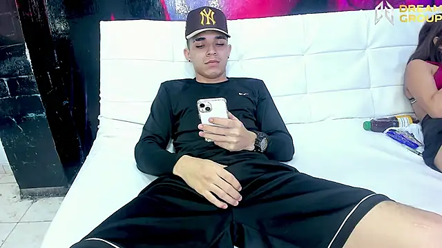 AmazingPartys online show from 03-24-26, 03:06