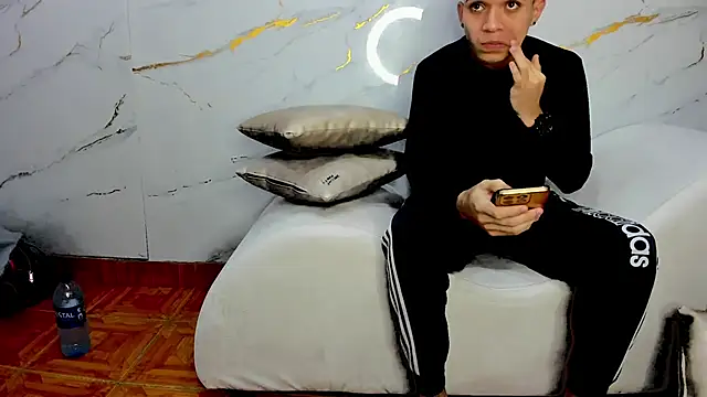 AmazingPartys online show from 03-12-26, 03:23