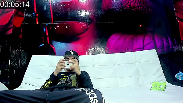 AmazingPartys online show from 03-22-26, 07:59