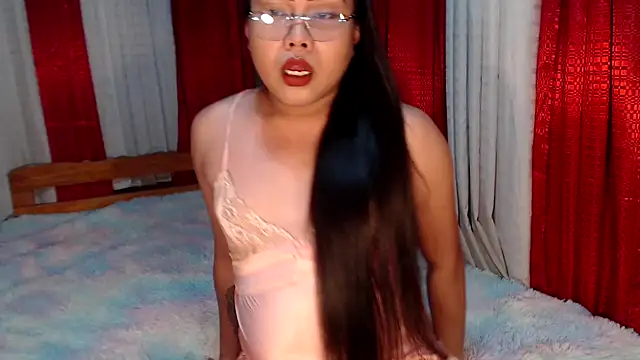 Snapshot of Cumshooterqueen chatting on 09-10-25, 10:36 Cumshooterqueen online show from 09-10-25, 10:36