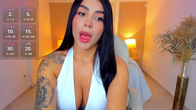 Sarah Stone  online show from 02-16-26, 08:29