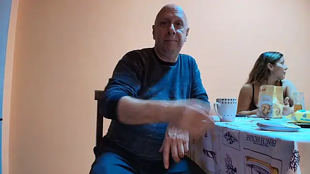 Snapshot of Lucy_and_Marco chatting on 11-02-25, 08:14 Lucy and Marco online show from 11-02-25, 08:14