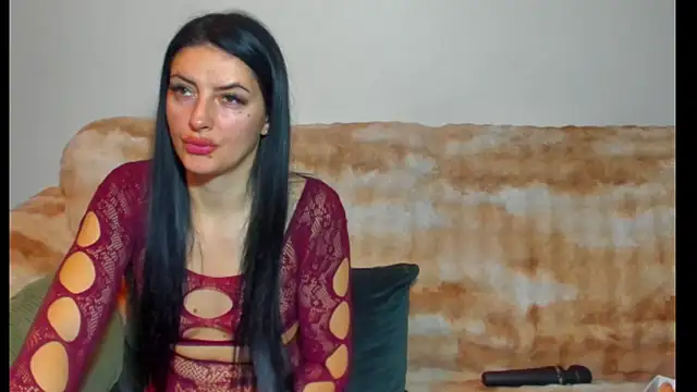 Snapshot of GlamourousKassy chatting on 12-16-25, 08:35 GlamourousKassy online show from 12-16-25, 08:35