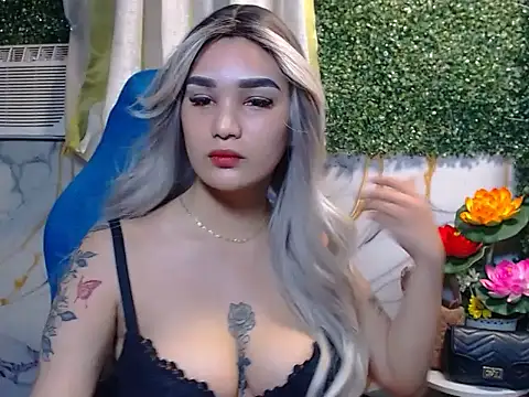 Snapshot of NicoleLopezx chatting on 12-05-25, 05:28 NicoleLopezx online show from 12-05-25, 05:28