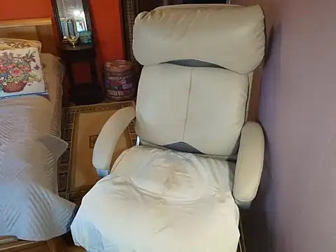 Snapshot of sexymaturestyle chatting on 03-01-26, 01:33 sexymaturestyle online show from 03-01-26, 01:33