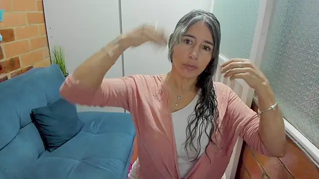 Penelope47 online show from 11-21-25, 07:02