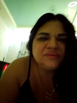 Snapshot of littleRikka chatting on 10-12-25, 08:21 littleRikka online show from 10-12-25, 08:21