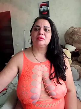 Snapshot of littleRikka chatting on 03-17-26, 06:49 littleRikka online show from 03-17-26, 06:49