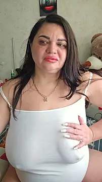 Snapshot of littleRikka chatting on 03-28-26, 08:37 littleRikka online show from 03-28-26, 08:37